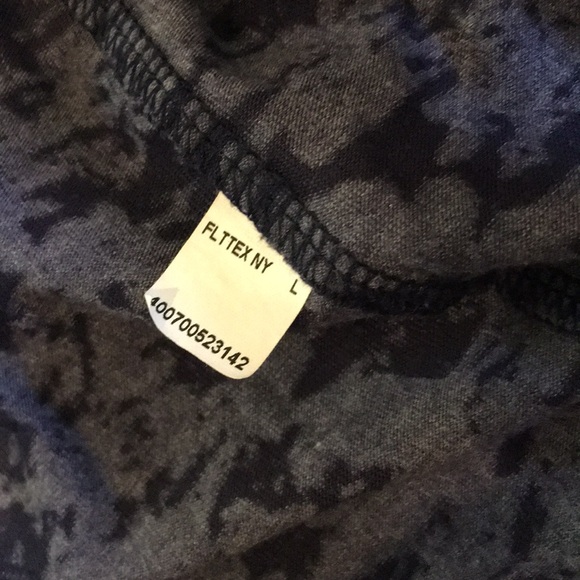 Workout Top - Picture 10 of 11